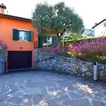 Mari Holiday home *